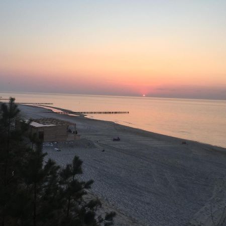 Apartament Nadmorski Z Basenem Klifowa Rewal Dış mekan fotoğraf