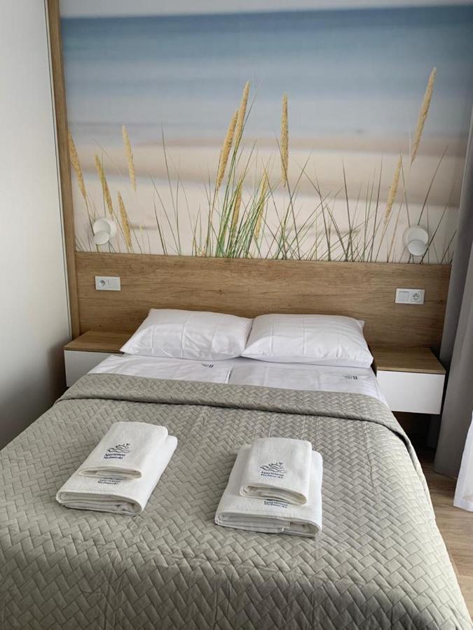 Apartament Nadmorski Z Basenem Klifowa Rewal Dış mekan fotoğraf