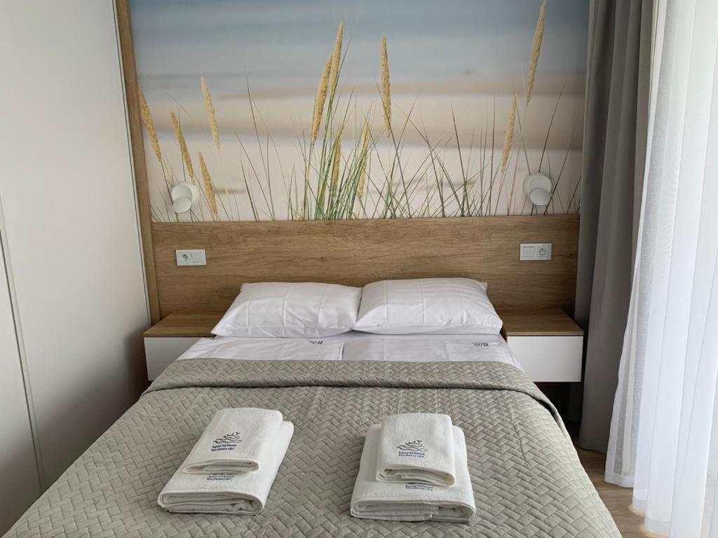 Apartament Nadmorski Z Basenem Klifowa Rewal Dış mekan fotoğraf