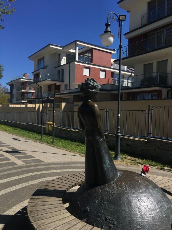 Apartament Nadmorski Z Basenem Klifowa Rewal Dış mekan fotoğraf