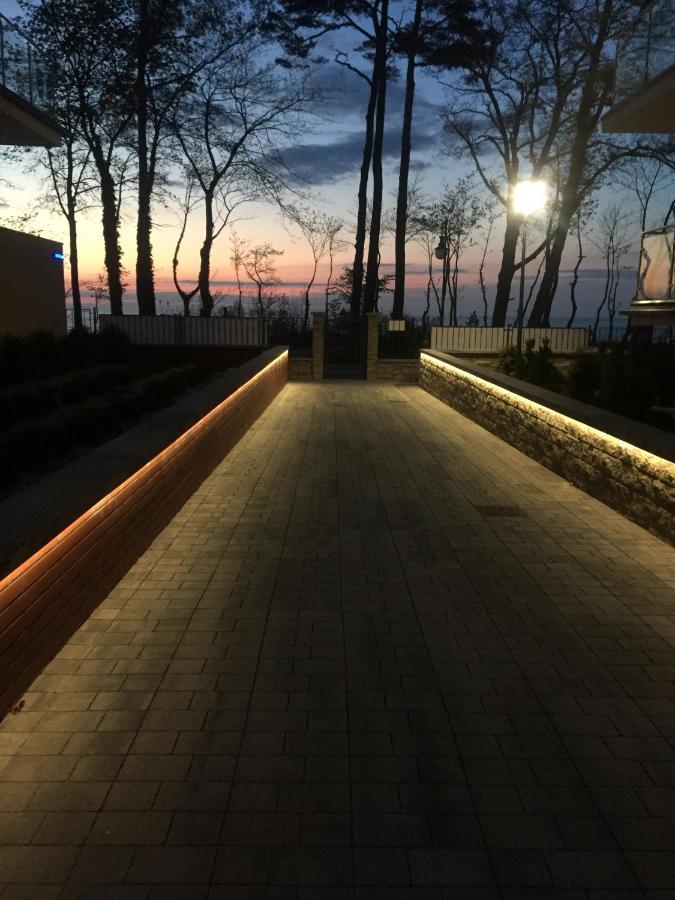 Apartament Nadmorski Z Basenem Klifowa Rewal Dış mekan fotoğraf